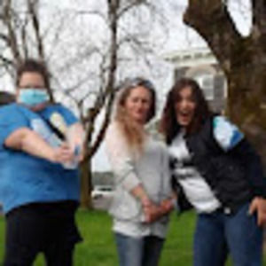 Meet your Posher, Joni